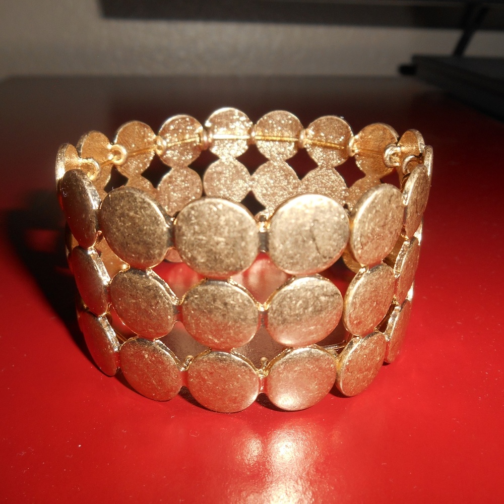 FASHION BRACELET - Picture 2 of 2